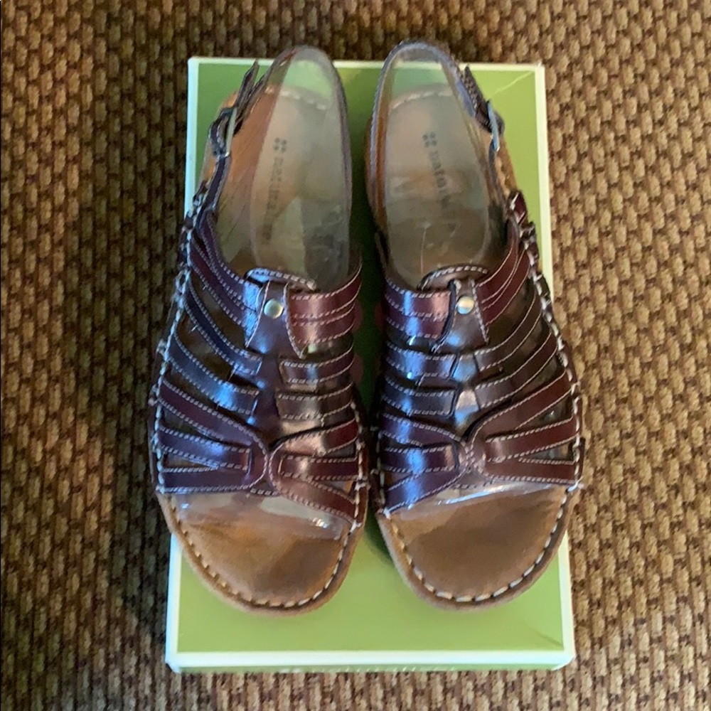 Naturalizer Danielle Brown Leather Sandals